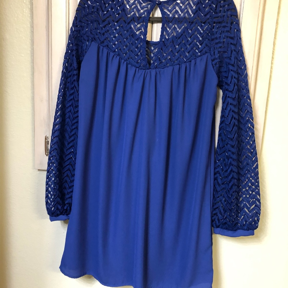 Dress - Picture 3 of 3